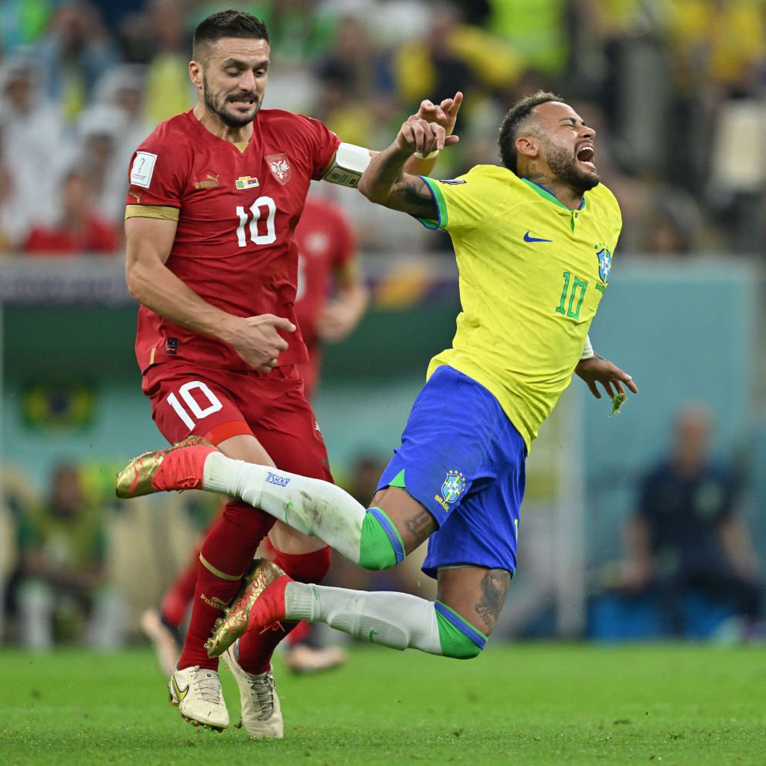 تصاویر ناراحت‌کننده پای نیمار: ادامه طلسم جام جهانی