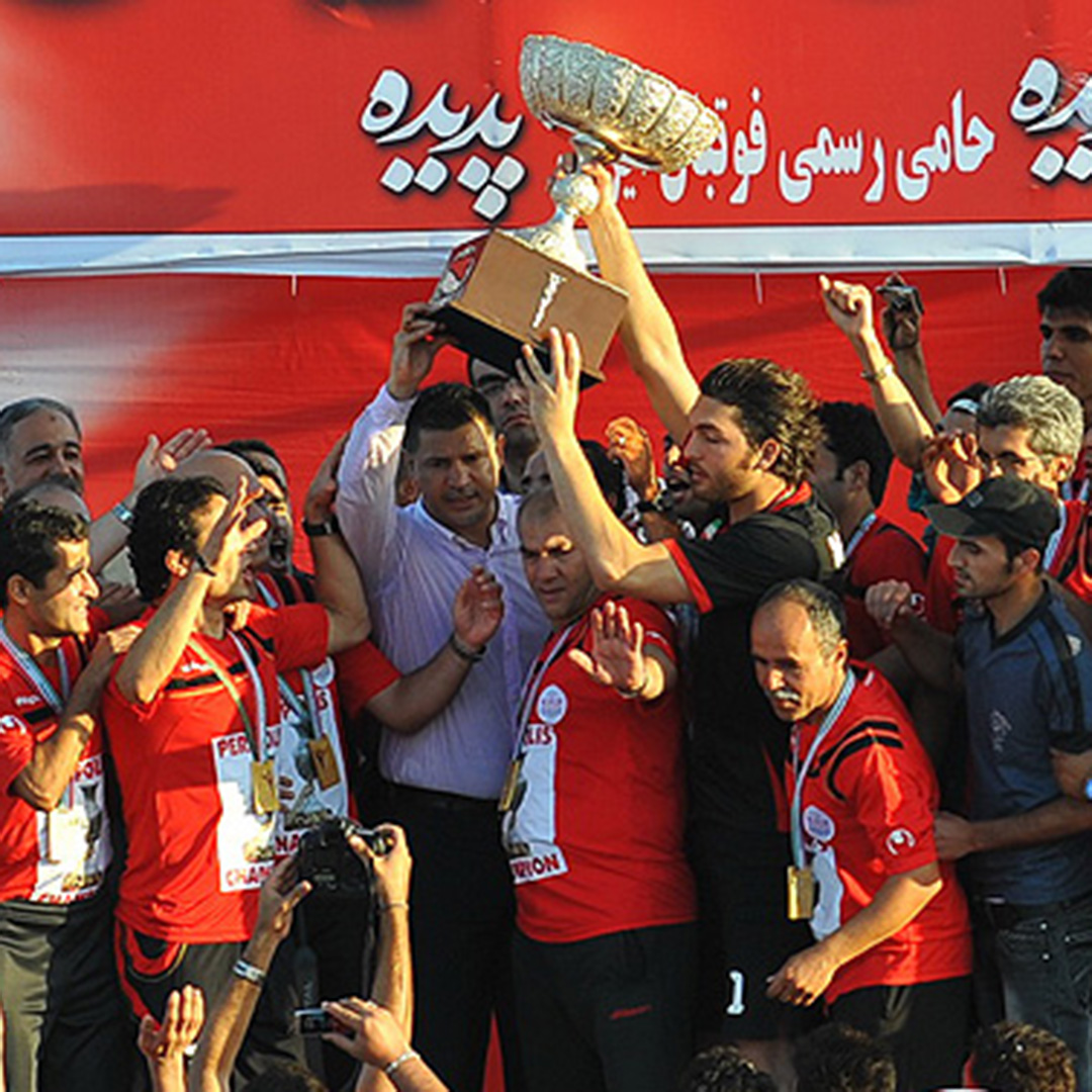 ترکیب و شماره بازیکنان پرسپولیس در فصل ۹۰-۱۳۸۹