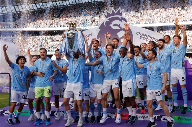 جشن دهمین قهرمانی سیتیزن‌ها در لیگ فوتبال انگلیس