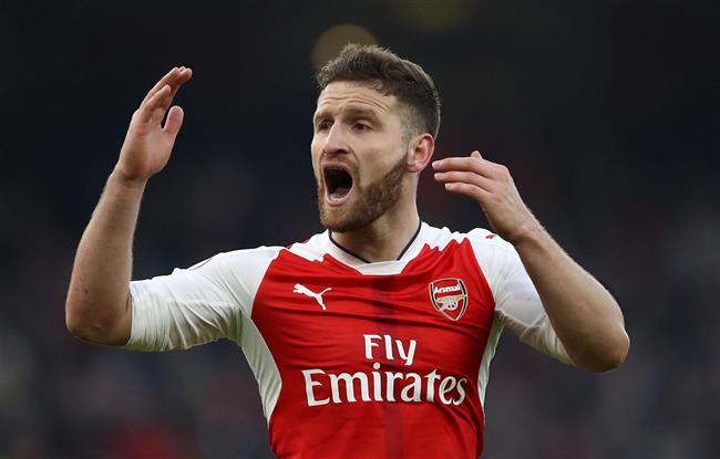 شکوردان موستافی، بدترین خرید تاریخ باشگاه آرسنال 