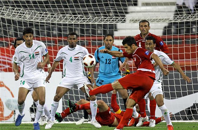 تصویری از دیدار ایران و عراق در جام ملت‌های آسیا 2011 قطر