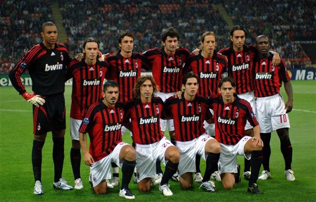 عکس تیمی بازیکنان آث میلان در سال 2007