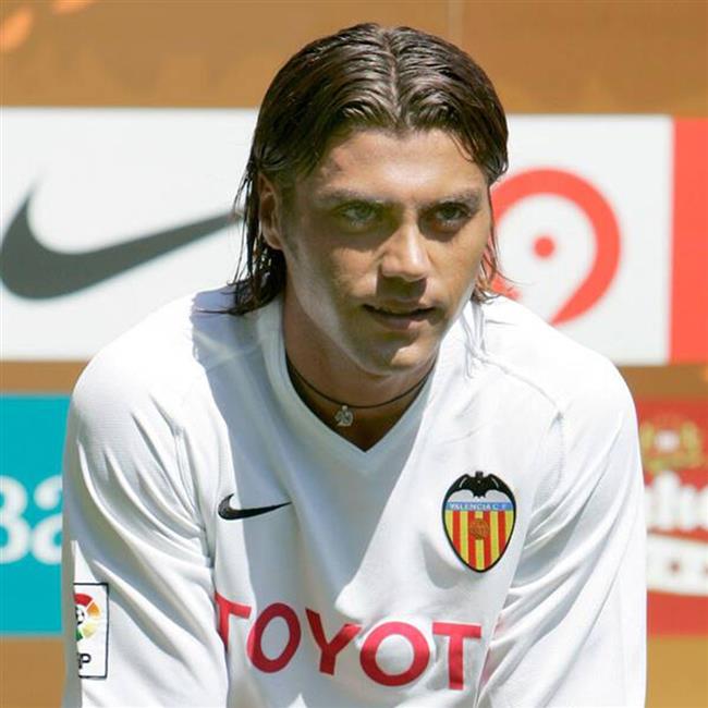 فرانچسکو تاوانو خرید ناموفق خفاش‌ها در سال 2006