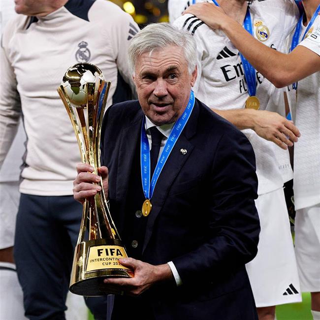 کارلو آنچلوتی یکی از پرافتخارترین سرمربیان تاریخ فوتبال