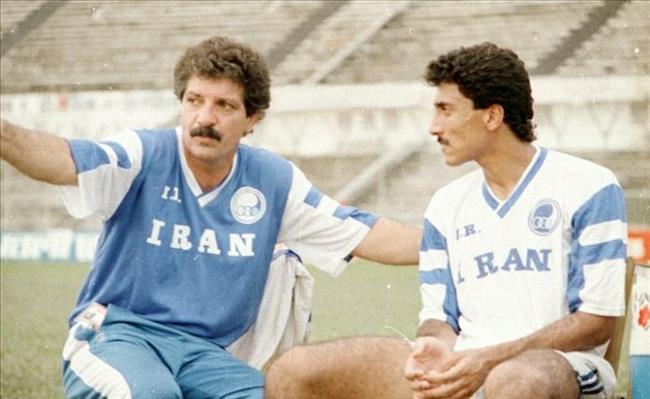 تصویری از مرحوم منصور پورحیدری در کنار صمد مرفاوی