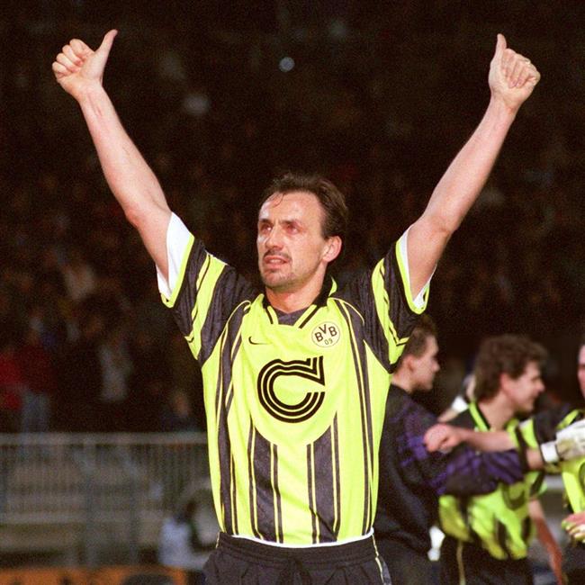 یورگن کولر یکی از بهترین مدافعان تاریخ زنبورها