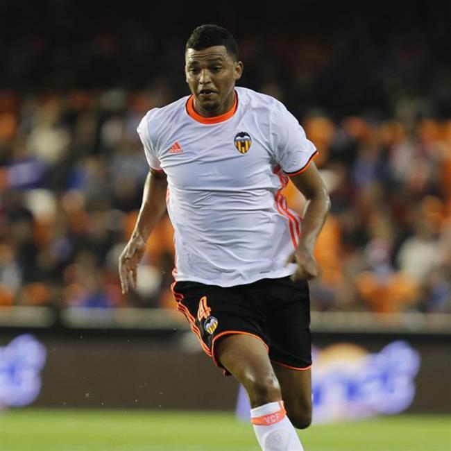 آدرلان سانتوس، بدترین خرید تاریخ والنسیا